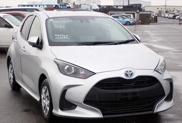 TOYOTA YARIS 2022/3